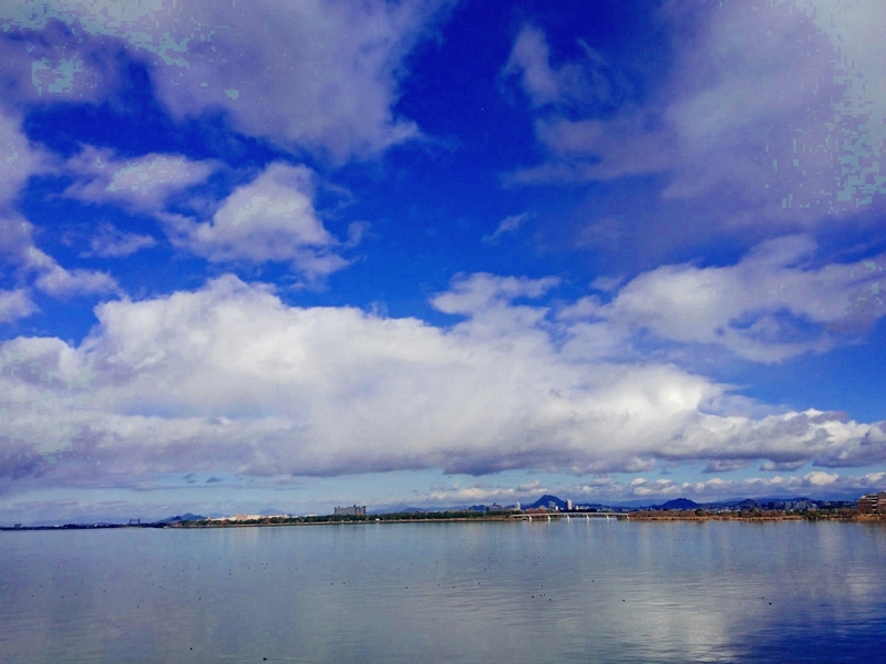 雨上がりのみずうみ しがのフォトコン 19 しがのフォトコン